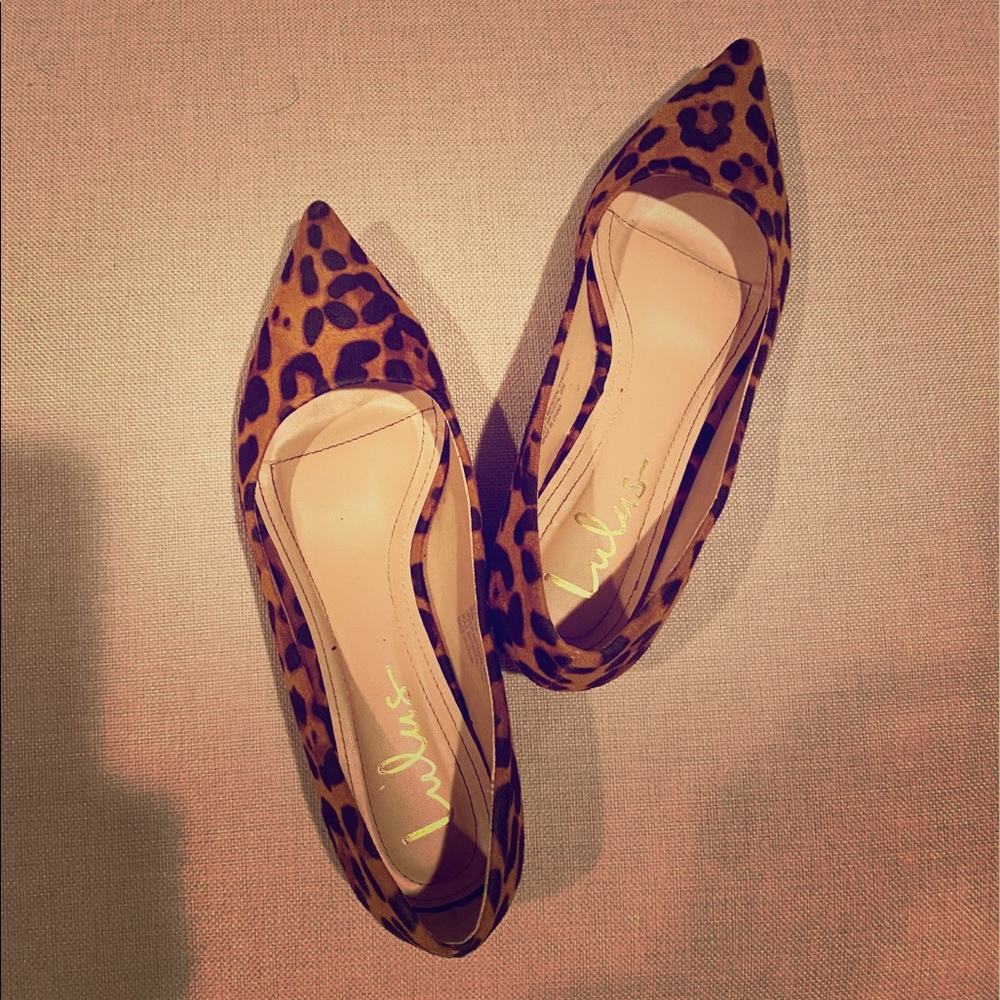 MOVING SALE- Lulu’s animal print flats